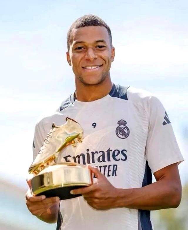 斯洛特谈埃基蒂克缺阵：他腿筋轻微受伤，希望踢阿森纳能复出