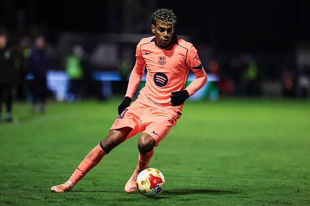 北京首钢两连败，许利民怒斥球员耍大牌，媒体人点名周琦曾凡博